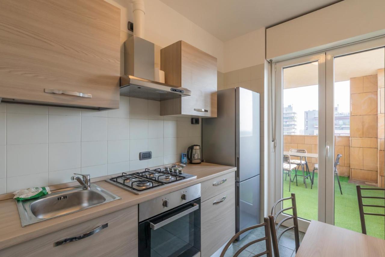 Splendida Terrazza Su Arcimboldi - Milano Bicocca Apartman Kültér fotó